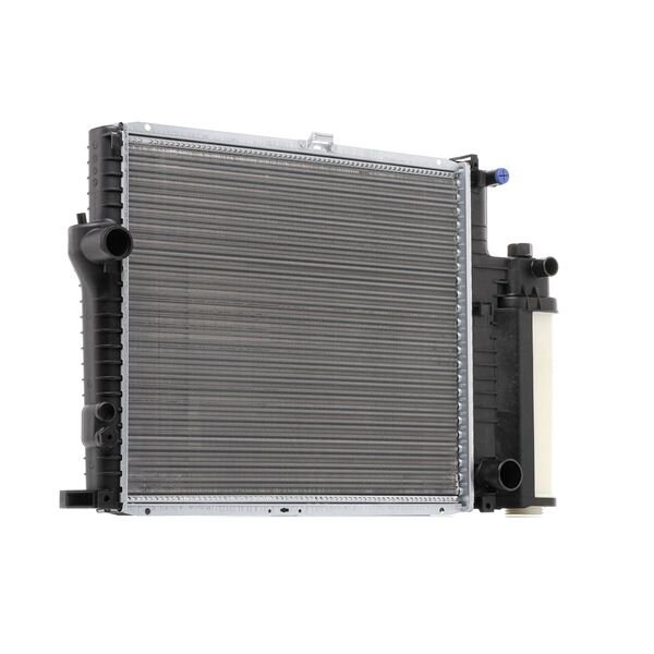 Bmw 5 Serisi E39 Su Radyatörü Bidonlu 520i 1995-2003 BEHR 17111740699