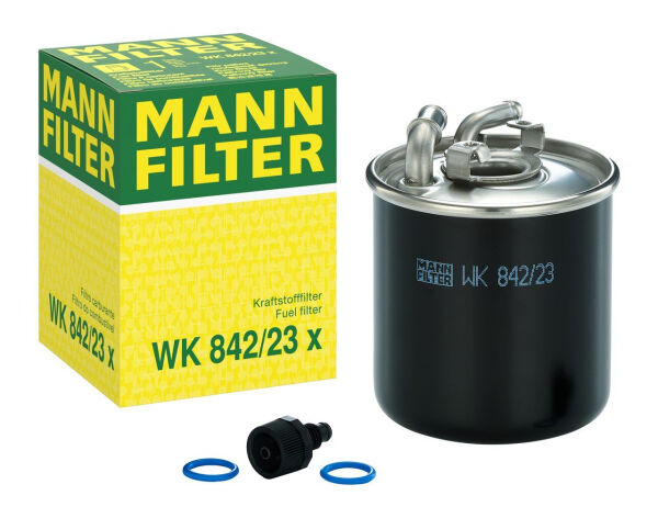 Mercedes C Serisi W204 Yakıt Filtresi C220 CDI M646 2007-2013 MANN 6420920501