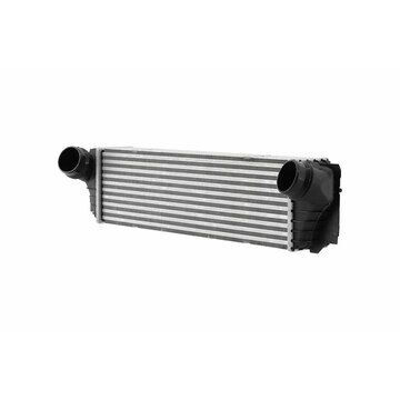 Bmw 5 Serisi F10 Turbo Radyatörü 520d N47 2010-2016 BEHR 17517805629